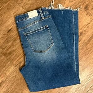 NWT Lovervet cropped straight leg size 30/11